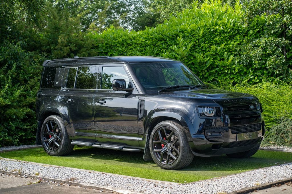 Land Rover Defender 110 3L Se Black