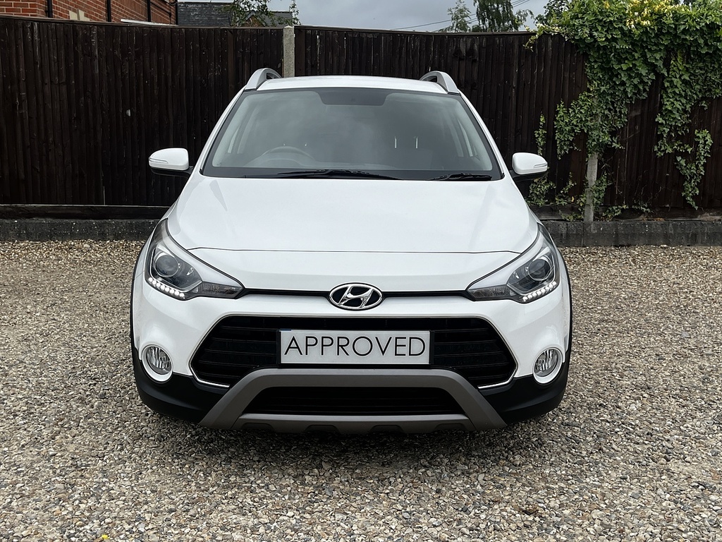 Hyundai I20 T-gdi Active RV66UTU White #3
