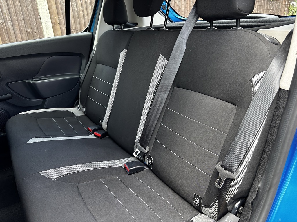 Dacia Sandero Stepway 0.9 Tce Essential White #25