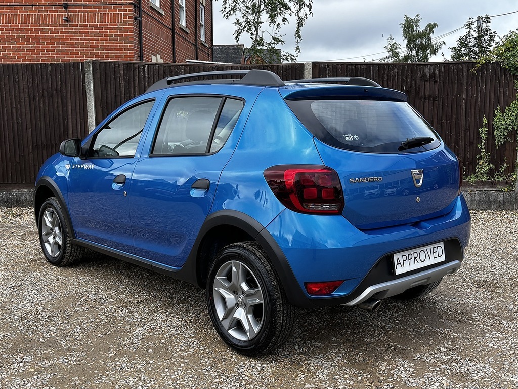 Dacia Sandero Stepway 0.9 Tce Essential White #9
