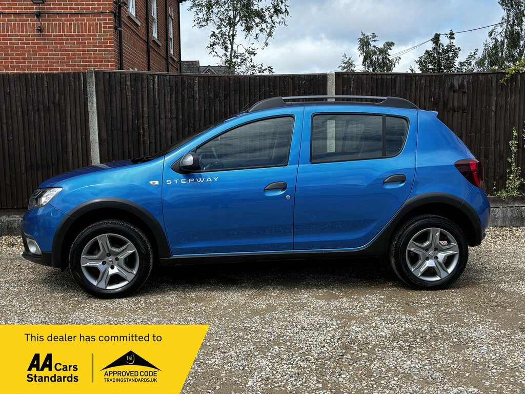 Dacia Sandero Stepway Tce Essential Blue