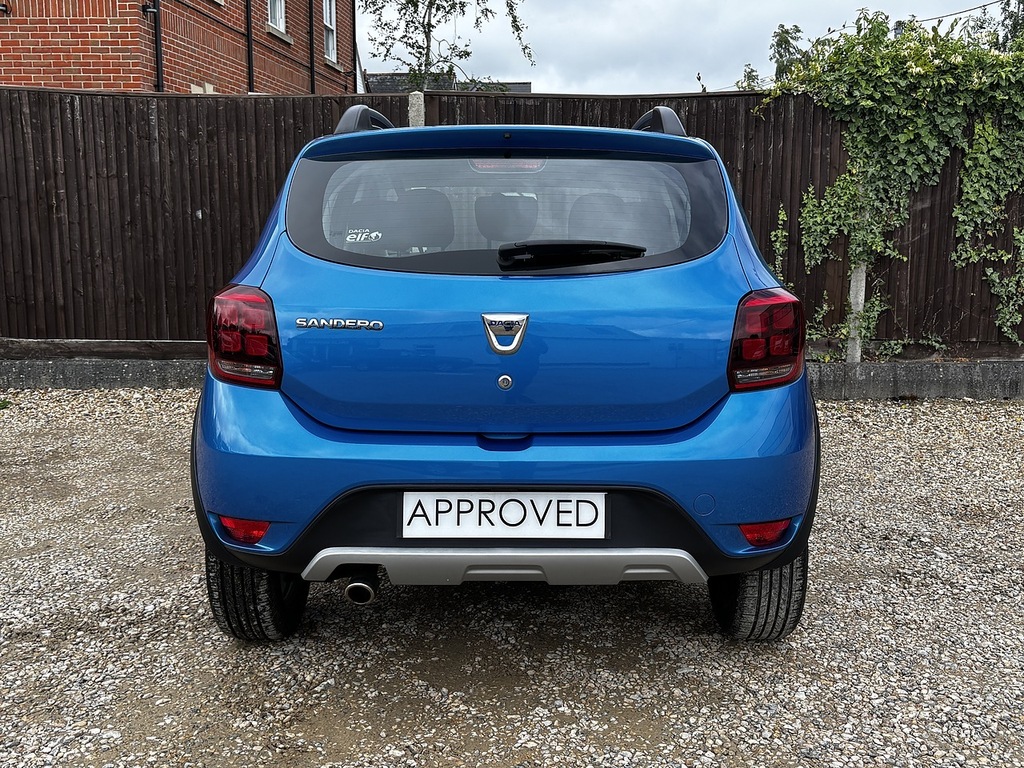 Dacia Sandero Stepway 0.9 Tce Essential White #8