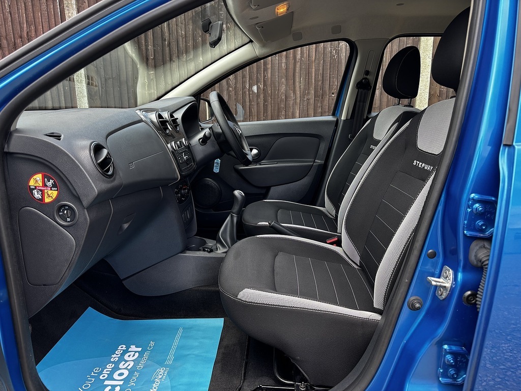Dacia Sandero Stepway 0.9 Tce Essential White #17