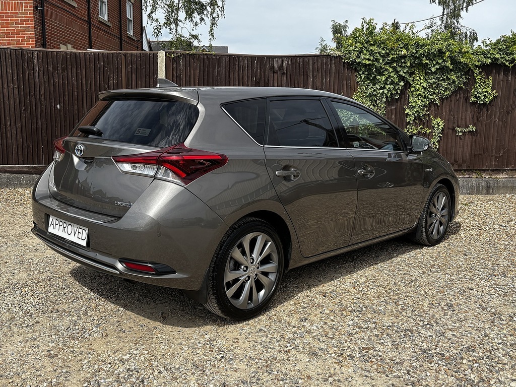 Toyota Auris Vvt-h Excel Brown #6