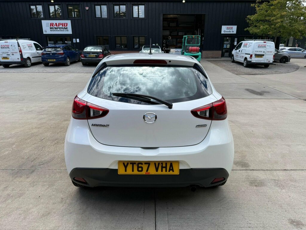 Mazda 2 1.5 Skyactiv-g Sport Nav 201717 White #17