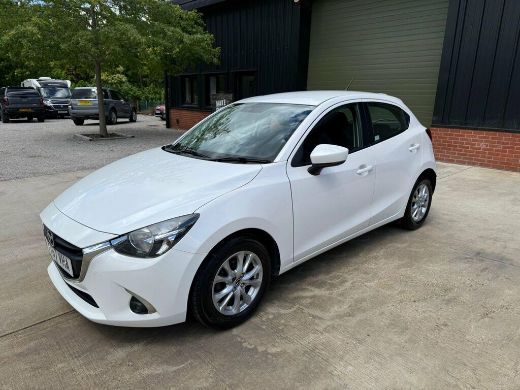 Mazda 2 1.5 Skyactiv-g Se-l Euro 6 Ss White #2