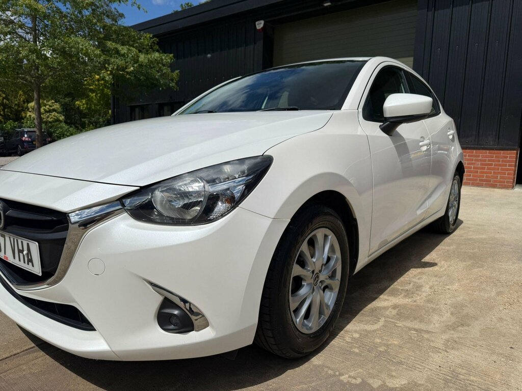 Mazda 2 1.5 Skyactiv-g Sport Nav 201717 White #38