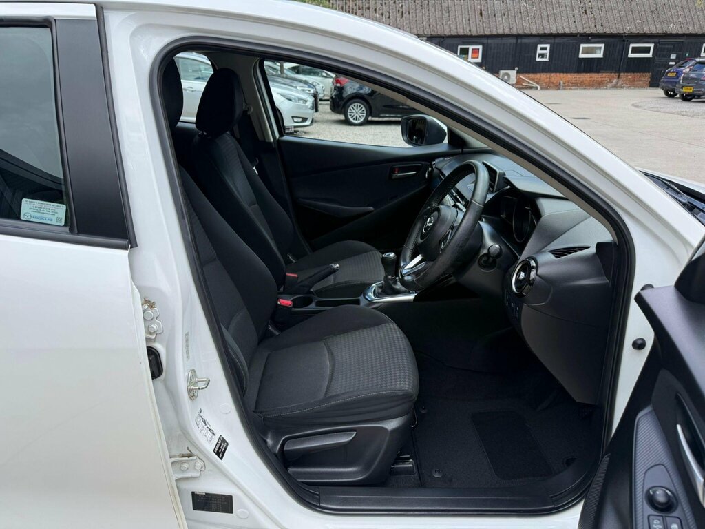Mazda 2 1.5 Skyactiv-g Sport Nav 201717 White #7