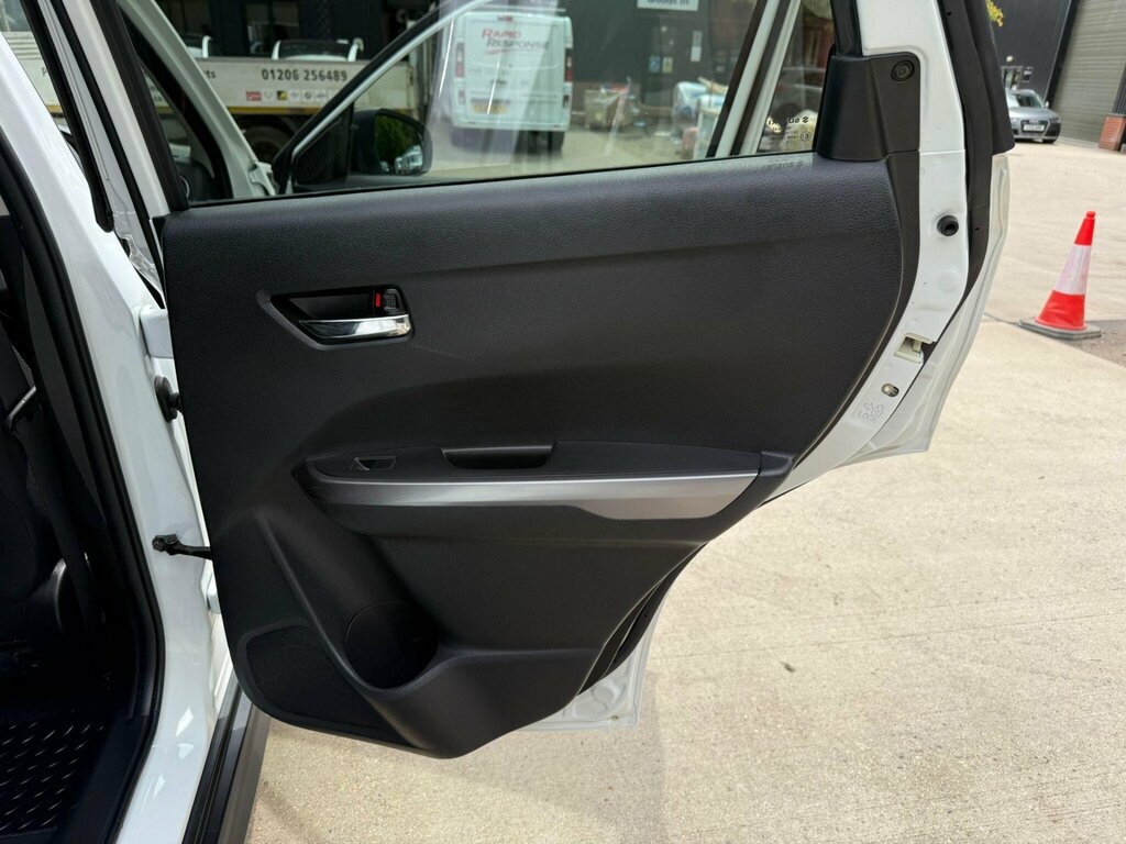 Suzuki Vitara 1.4 Boosterjet Sz-t White #24