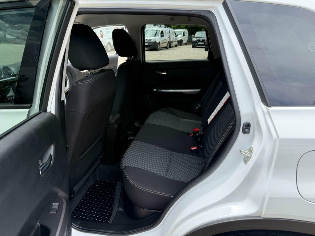 Suzuki Vitara 1.4 Boosterjet Sz-t White #9