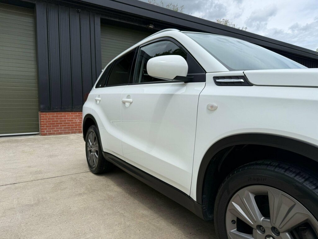 Suzuki Vitara 1.4 Boosterjet Sz-t White #40