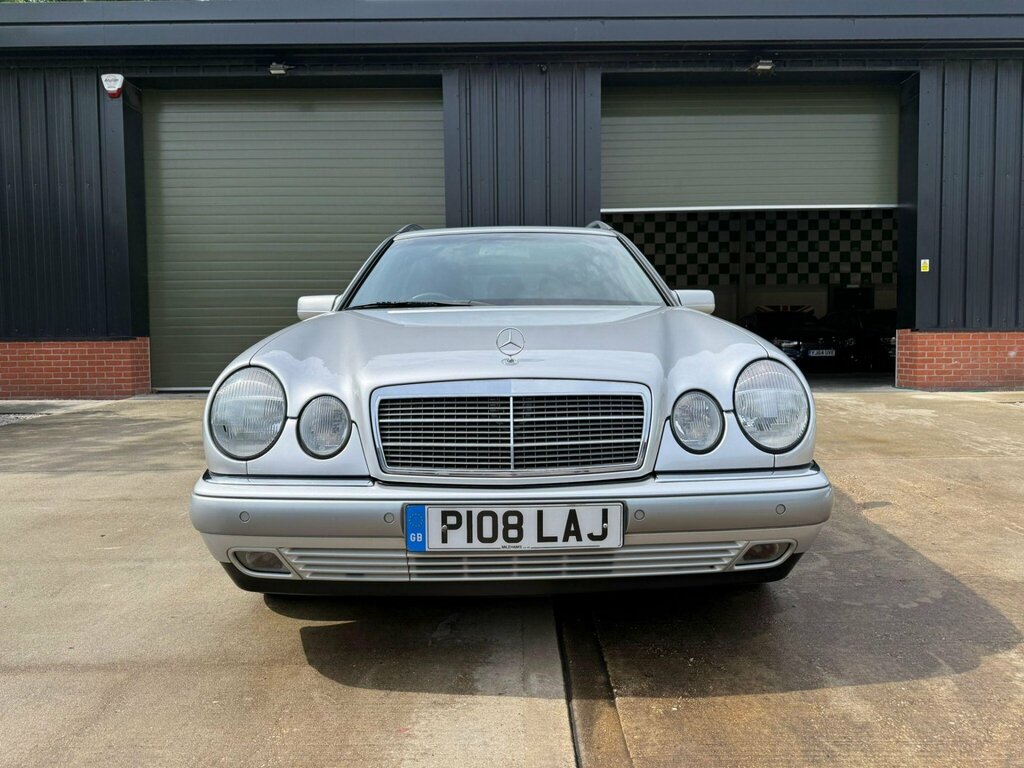 Mercedes-Benz E Class 2.2L Convertible W124 1 Owner Since 1997 Blue #15