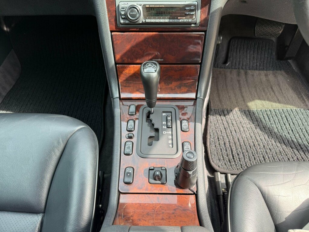 Mercedes-Benz E Class 2.2L Convertible W124 1 Owner Since 1997 Blue #44