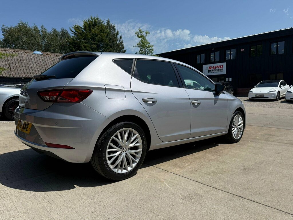 Seat Leon 1.6 Tdi Se Dynamic Euro 6 Ss Silver #4