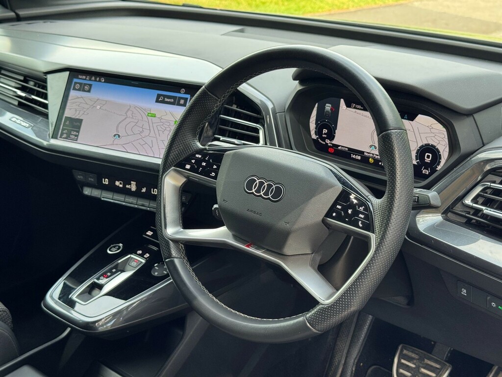 Audi Q4 E Tron 40 S Line Sportback 82Kwh Grey #4