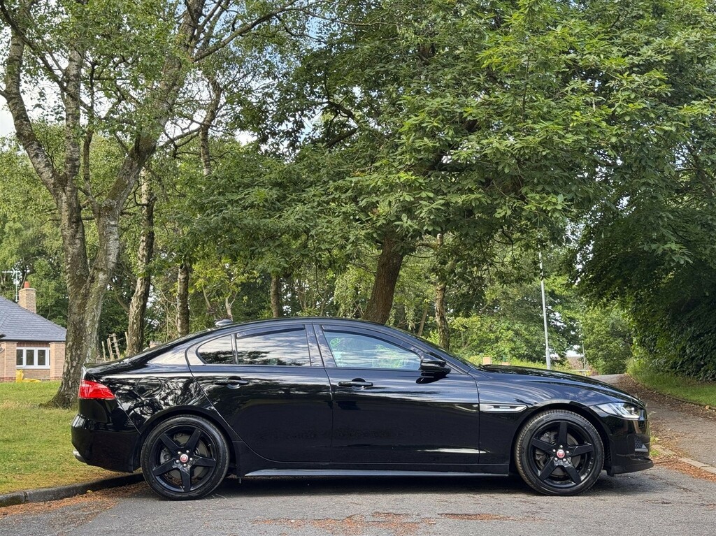 Jaguar XE 2.0I Gpf R-sport Saloon Euro 6 S Black #3