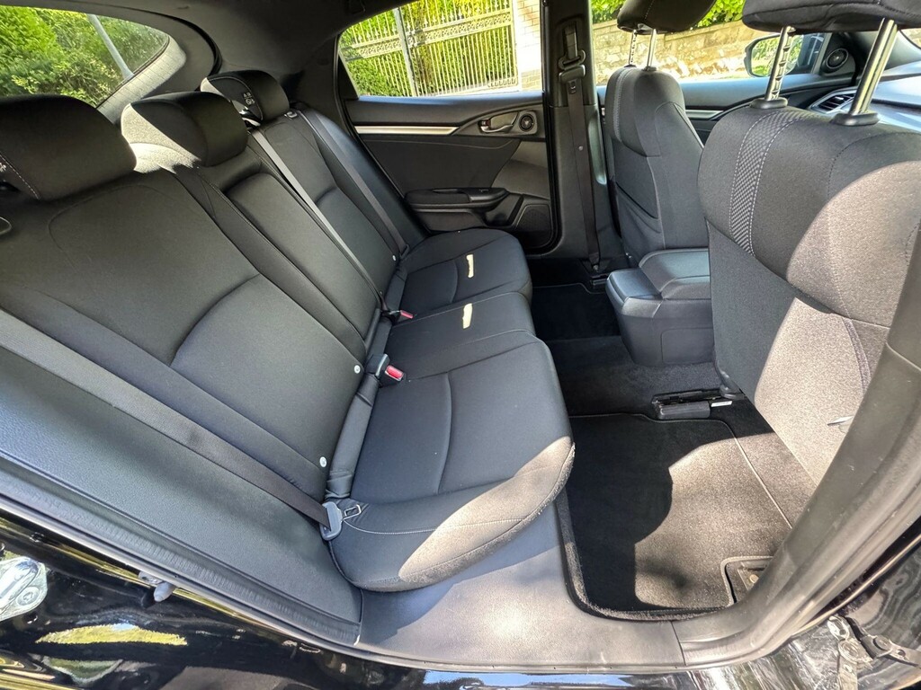 Honda Civic 1.0 Vtec Turbo 126 Sr Black #39