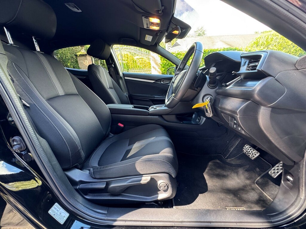 Honda Civic 1.0 Vtec Turbo 126 Sr Black #65