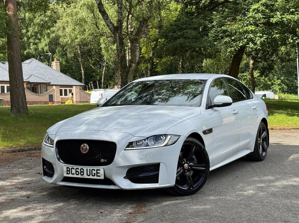 Jaguar XF 2.0D R-sport Saloon Euro 6 Ss White