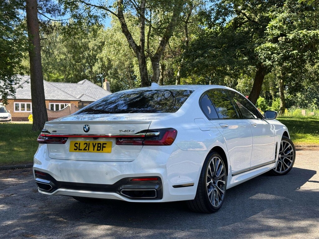 BMW 7 Series 3.0 Mht M Sport Saloon Hybrid Xdri #2
