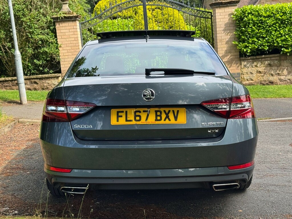 Skoda Superb Superb Se L Executive Tdi S-a Grey #76
