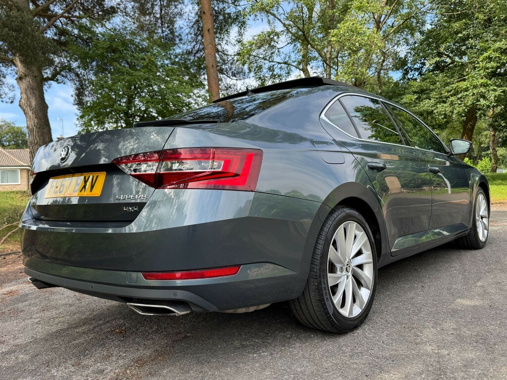 Skoda Superb Superb Se L Executive Tdi S-a Grey #24