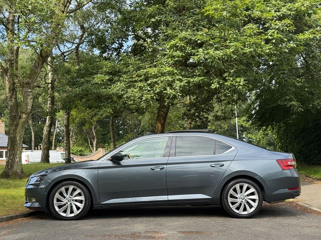 Skoda Superb Superb Se L Executive Tdi S-a Grey #37