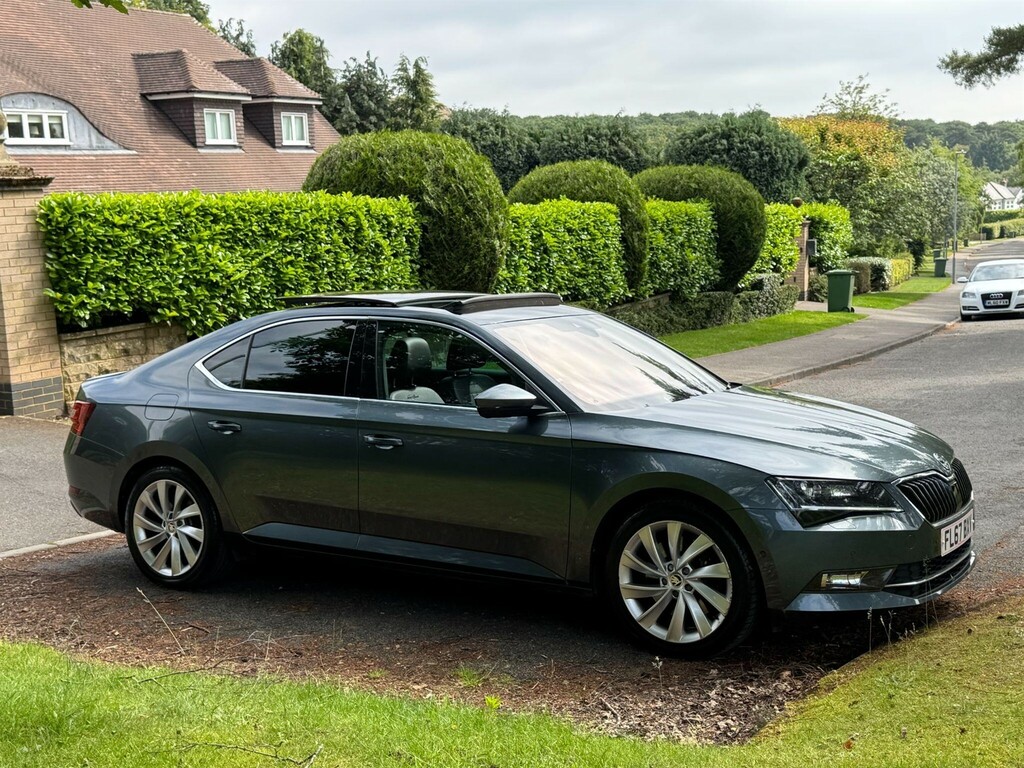 Skoda Superb Superb Se L Executive Tdi S-a Grey #73