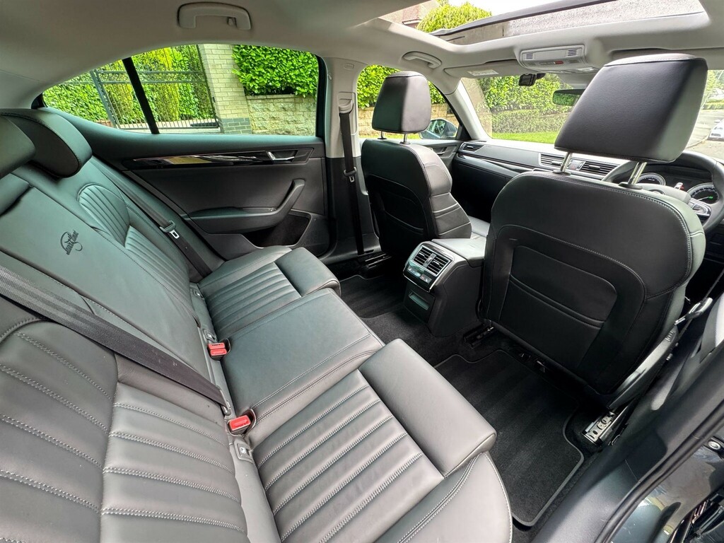 Skoda Superb Superb Se L Executive Tdi S-a Grey #40
