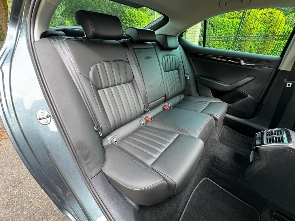 Skoda Superb Superb Se L Executive Tdi S-a Grey #44