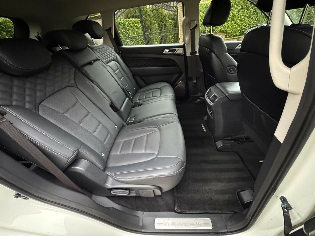 SsangYong Rexton 2.2 Elx 7 Seat - 2019 19 Black #44