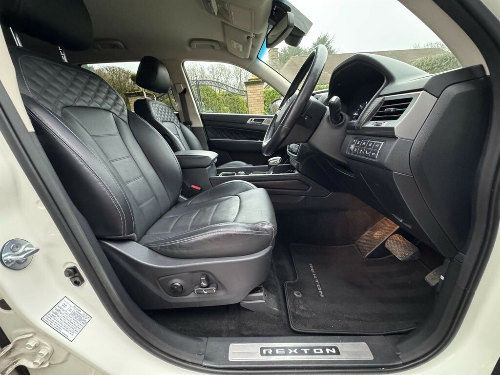 SsangYong Rexton 2.2 Elx 7 Seat - 2019 19 Black #70