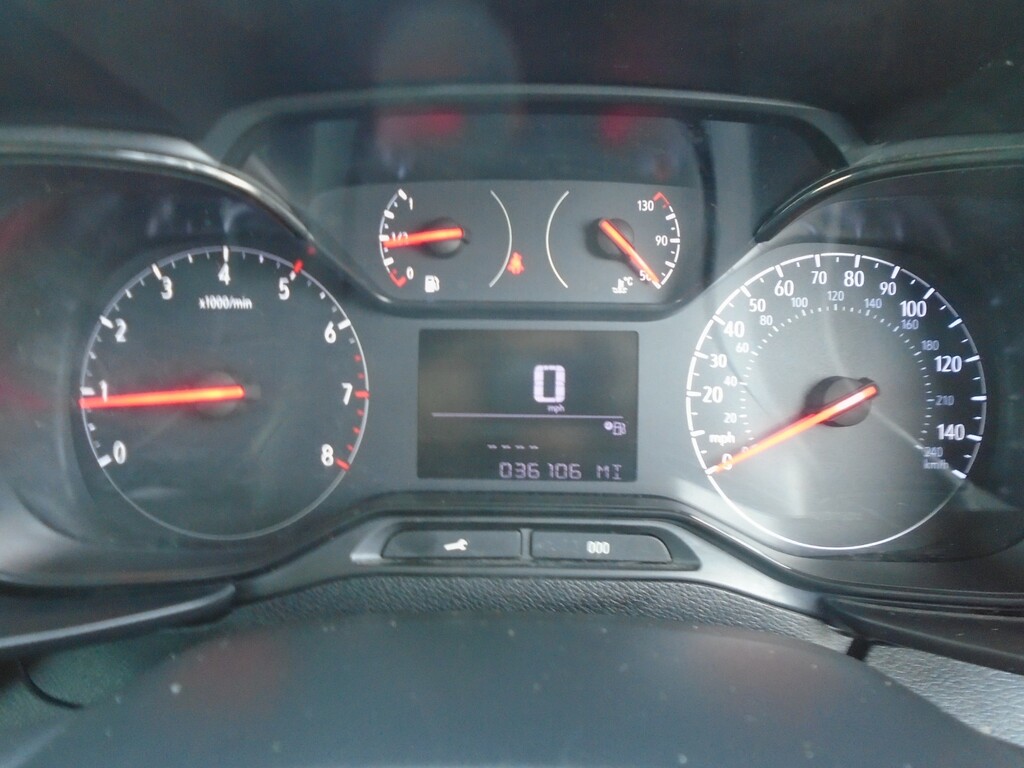 Vauxhall Combo Mpv White #7