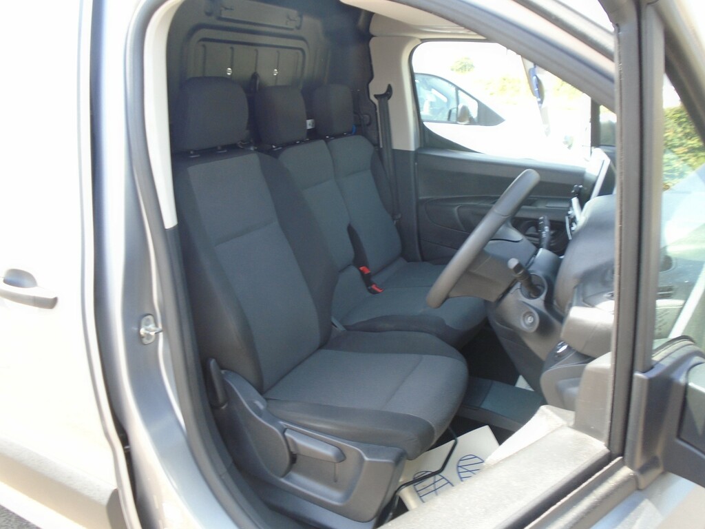 Vauxhall Combo L2h1 2300 Sportive  #6