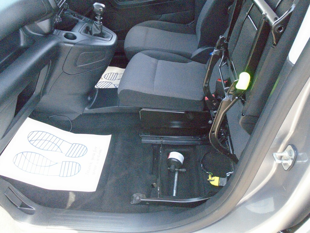 Vauxhall Combo Mpv White #13