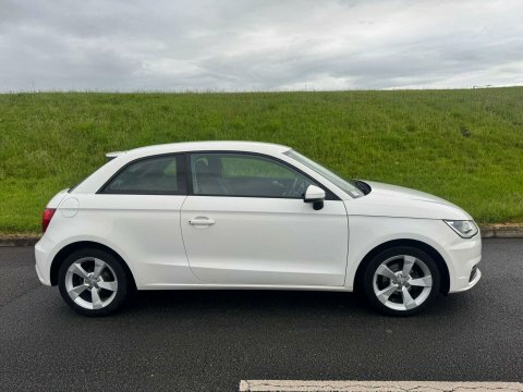 Audi A1 1.0 A1 Sport RV16YNL White #6