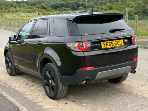 Land Rover Discovery Sport 2L Hse Luxury Black #6