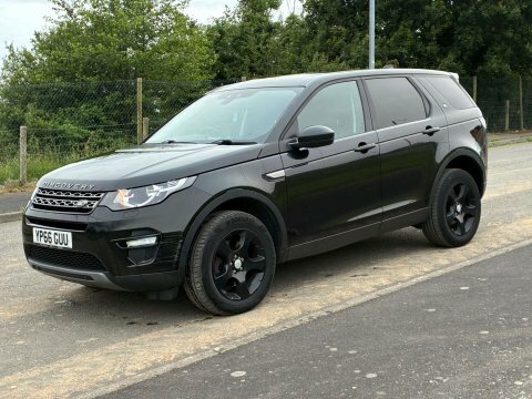 Land Rover Discovery Sport 2L Hse Luxury Black #2
