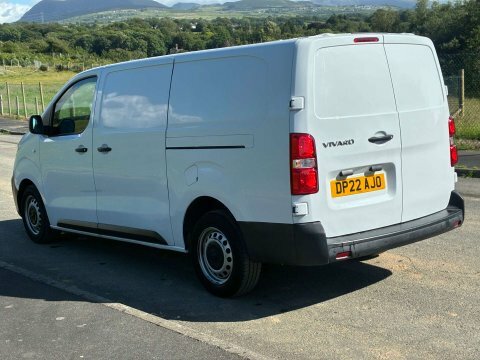 Vauxhall Vivaro 1.5 Vivaro F2900 White #5