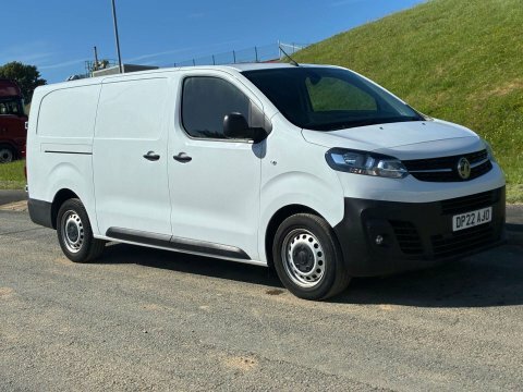 Vauxhall Vivaro 1.5 Vivaro F2900 White