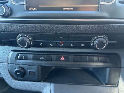 Vauxhall Vivaro 2900 1.5D 100Ps Dynamic H1 Van #16