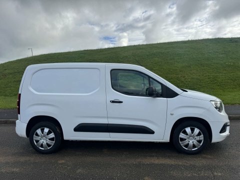 Vauxhall Combo 1.5 Combo 2300 White #3