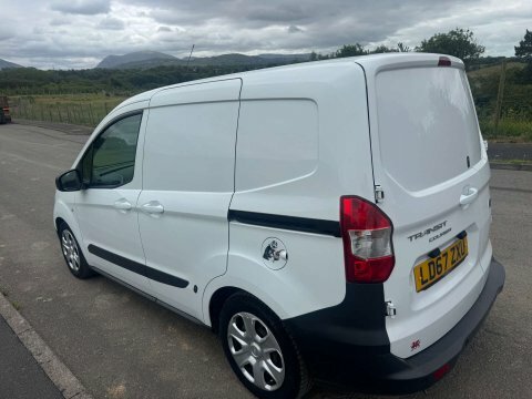 Ford Transit Courier 1.5 Transit Courier White #6