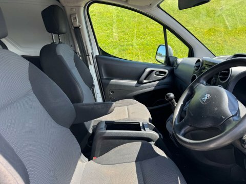 Peugeot Partner Se L1 48 Bhp Silver #7