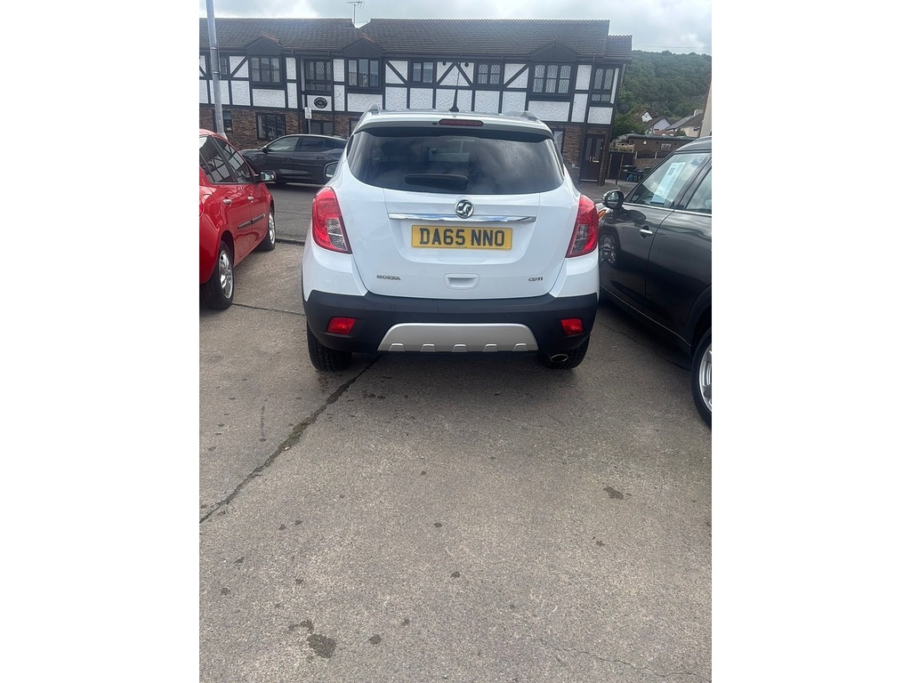 Vauxhall Mokka Se Cdti Ss DA65NNO White #2