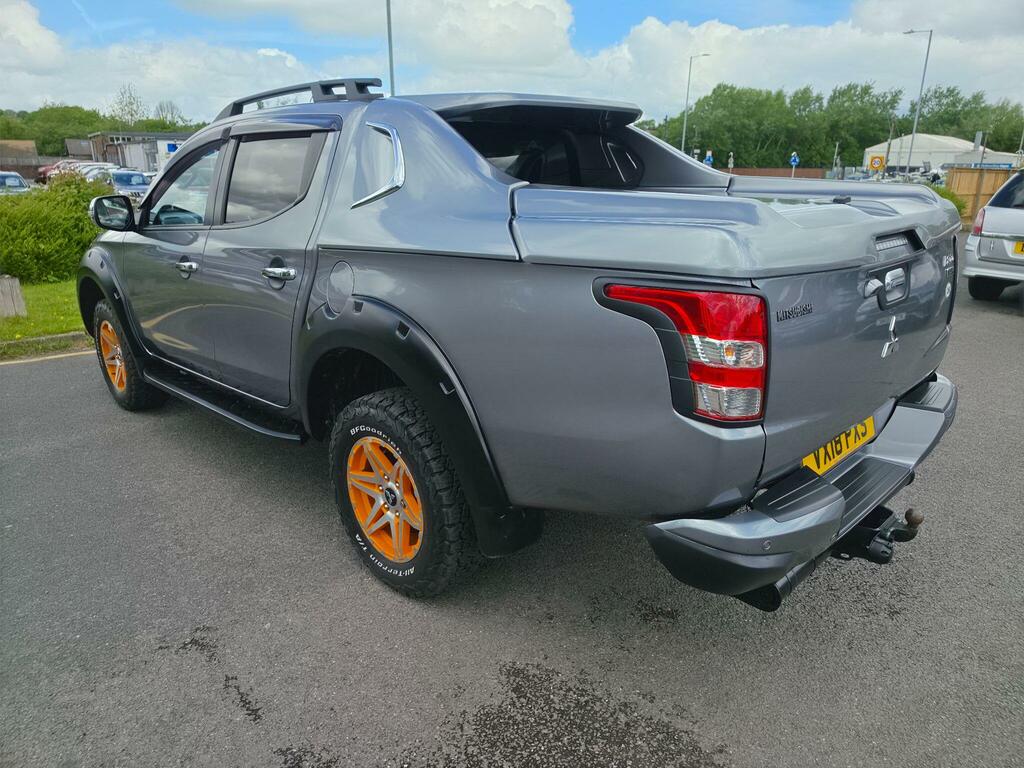 Mitsubishi L200 2.4 Di-d Dc Barbarian Svp II 4Wd Euro 6 Grey #5