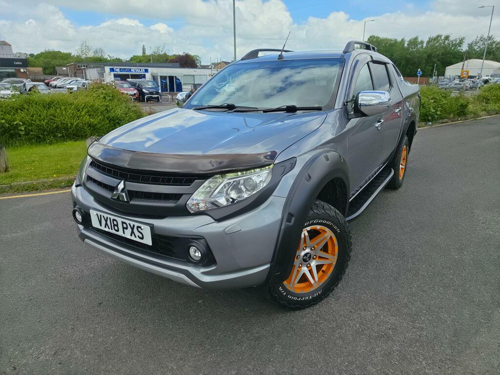 Mitsubishi L200 2.4 Di-d Dc Barbarian Svp II 4Wd Euro 6 Grey #3