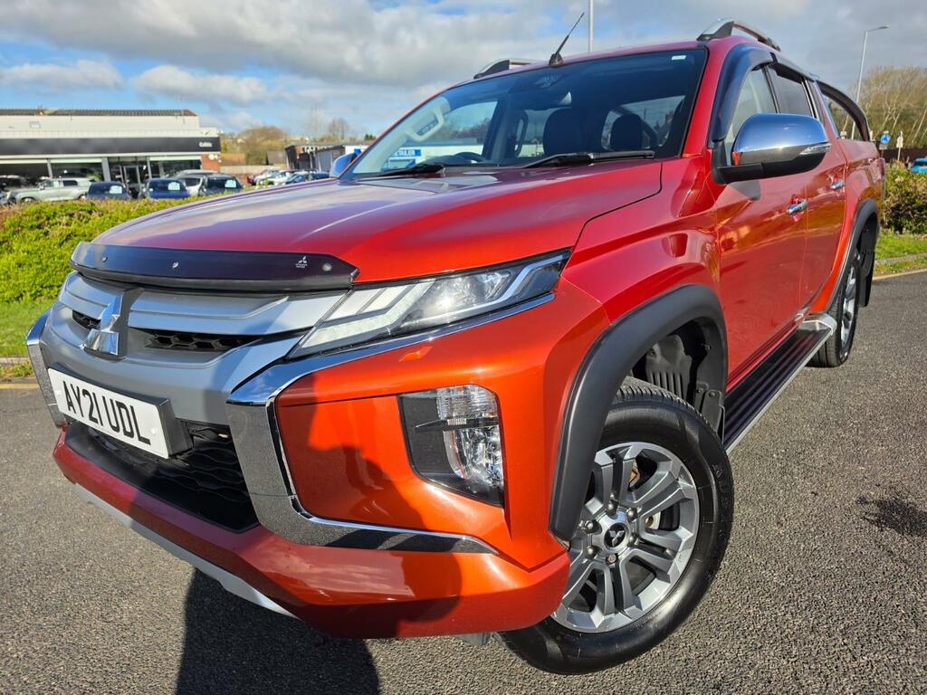 Mitsubishi L200 2.2 Di-d Dc Barbarian 4Wd Euro 6 Ss Orange #3