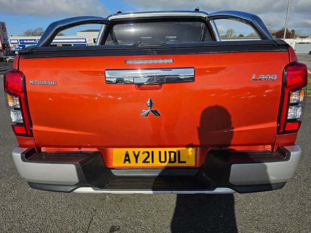 Mitsubishi L200 2.2 Di-d Dc Barbarian 4Wd Euro 6 Ss Orange #6