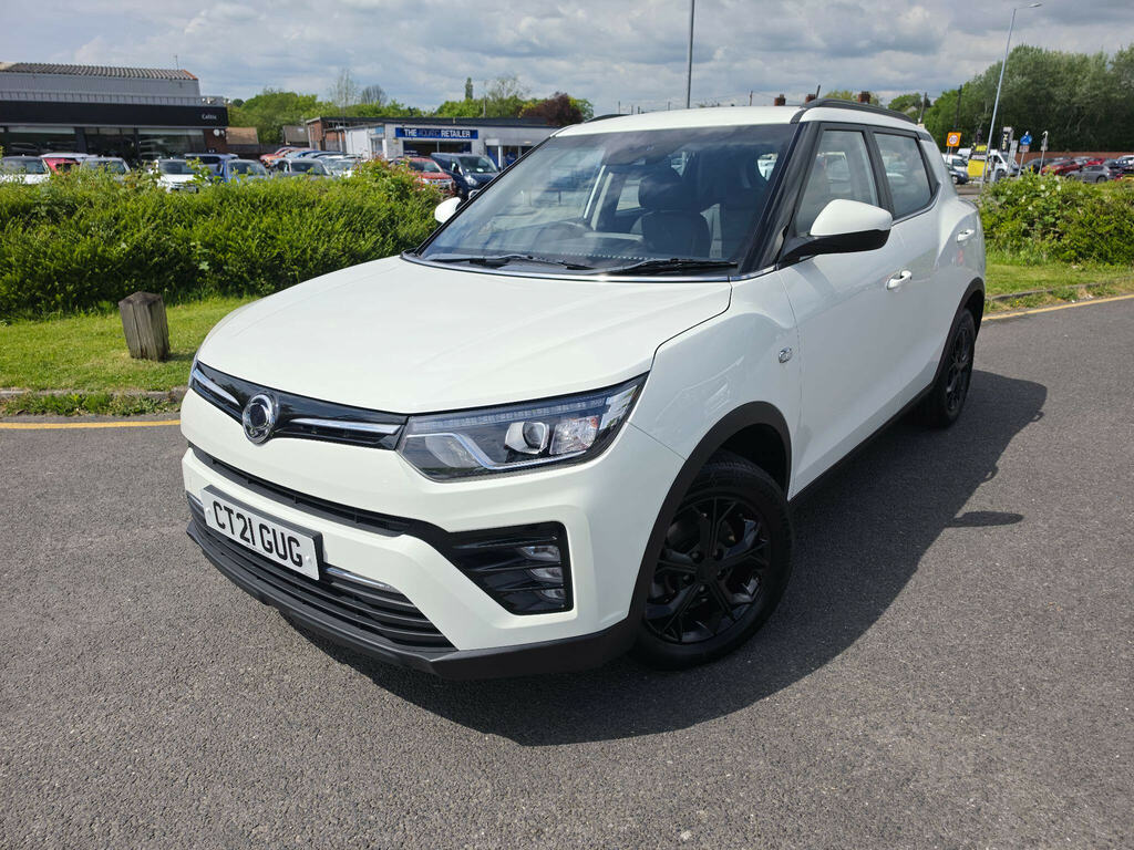 SsangYong Tivoli 1.2P Ventura Suv Euro 6 Ss 1 White #3